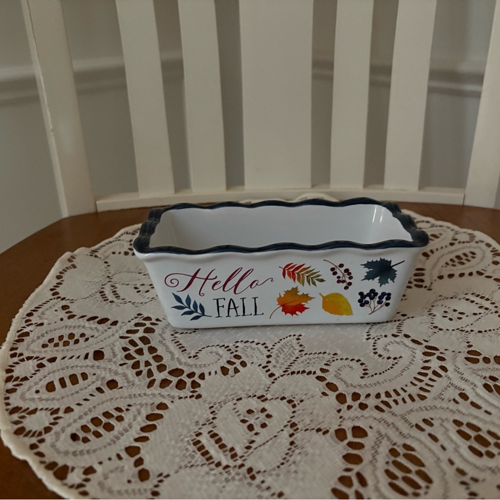 Nantucket Hello Fall Ceramic Rectangular
Mini Loaf Baking Pan - Picture 5 of 8